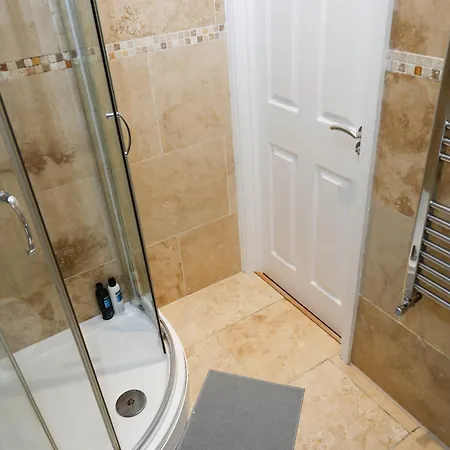 New Luxury Apartments In Central London Next To Shops, Cafes, Bars & Metro Extérieur photo